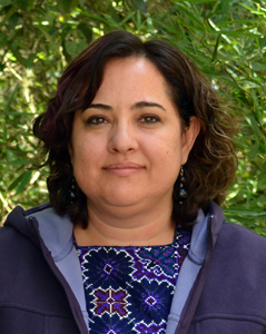 Dra. Luciana Porter Bolland Dra. Luciana Porter Bolland